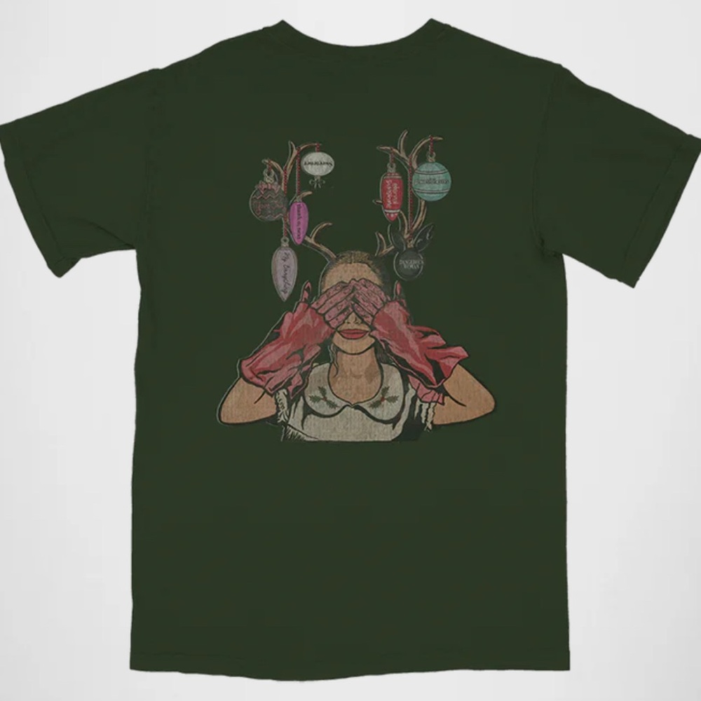 Ariana Grande Reindeer Tee‎ New 2XL